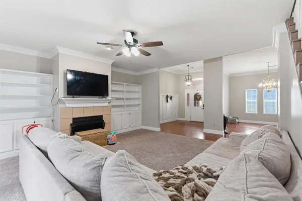 $469,500 | 915 Cliffview Road, Bolivar, TN 38008