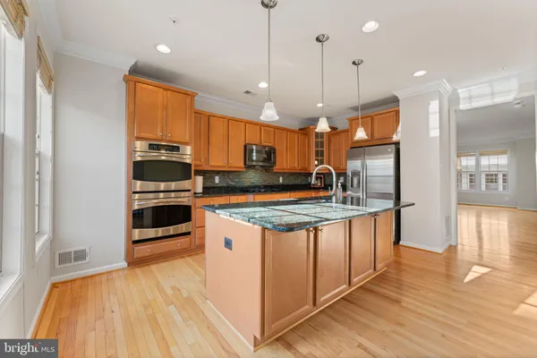 $755,000 | 602 Overlook Park Drive, National Harbor, MD 20745