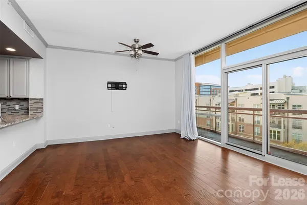 $1,955 | 315 Arlington Avenue, Unit 705, Charlotte, NC 28203