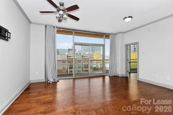 $1,955 | 315 Arlington Avenue, Unit 705, Charlotte, NC 28203
