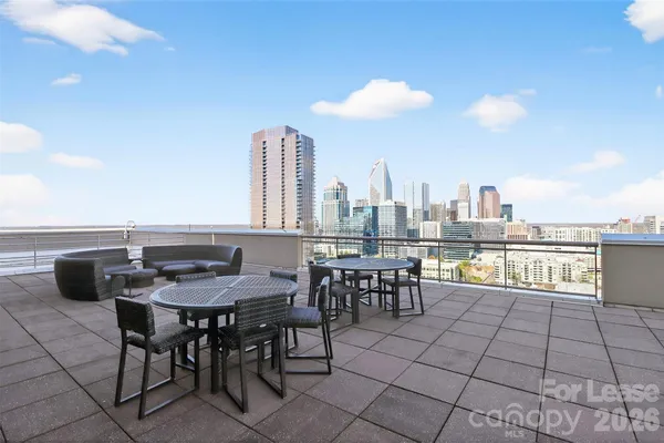 $1,955 | 315 Arlington Avenue, Unit 705, Charlotte, NC 28203