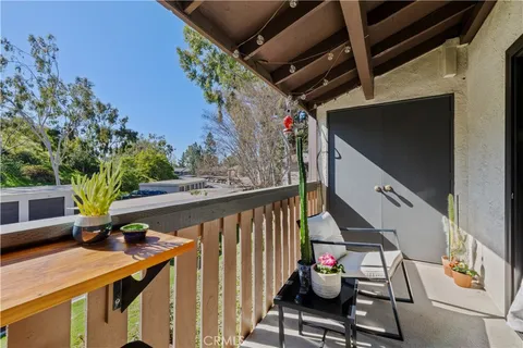 $579,000 | 20702 El Toro Lake, Unit 290, Lake Forest, CA 92630