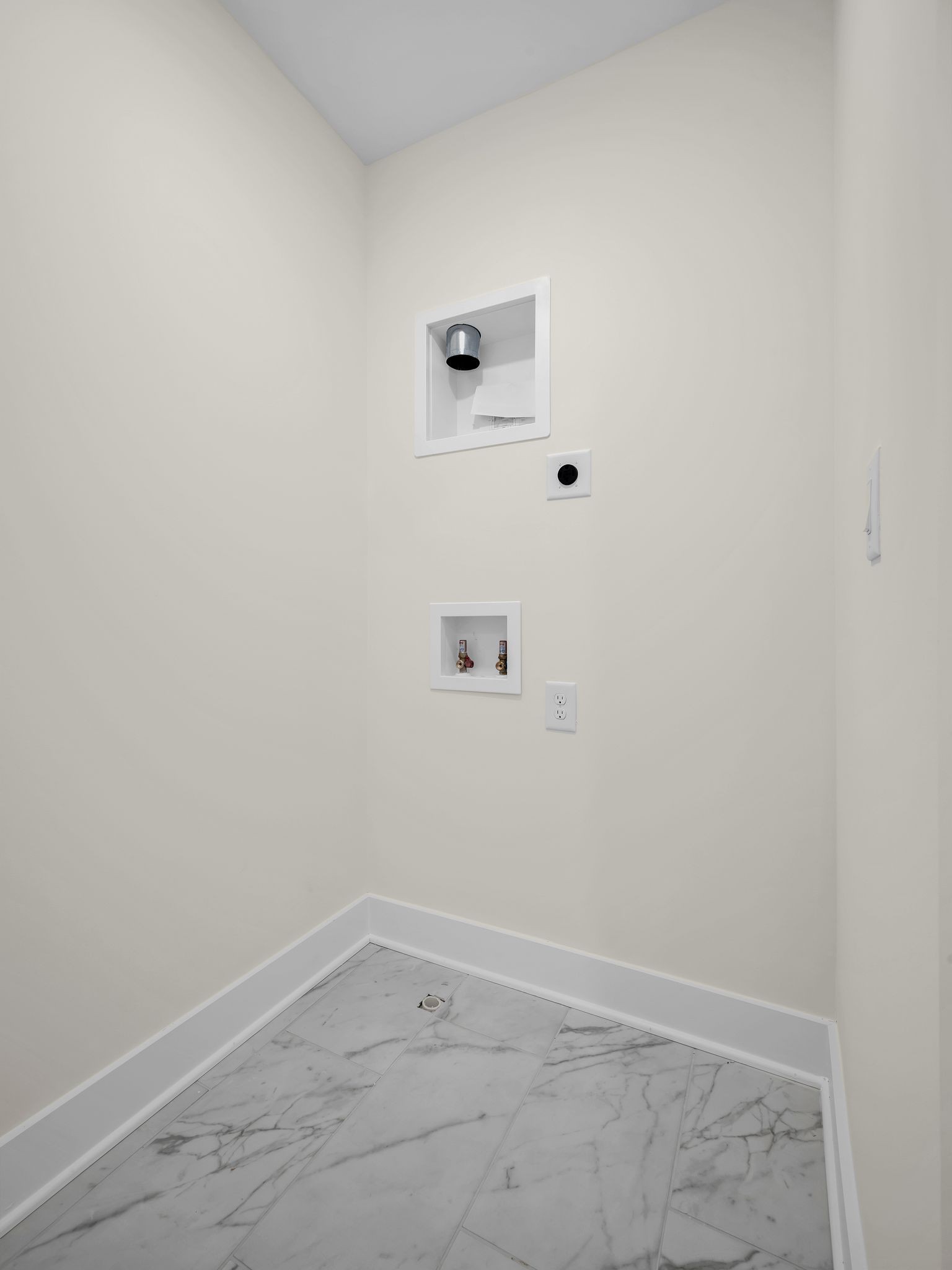 1026 Sycamore Ridge East Burns, TN 37029 - Photo 26 of 29 Gallery Image 26