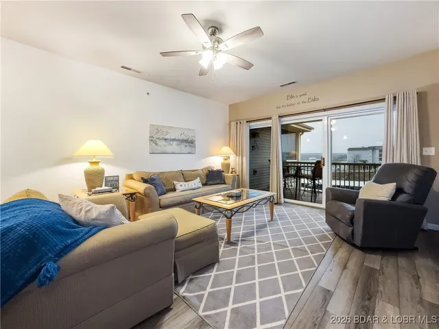 $289,000 | 418 Regatta Bay Drive, Unit 4C, Lake Ozark, MO 65049