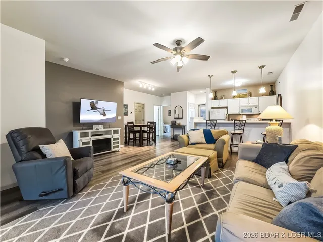 $289,000 | 418 Regatta Bay Drive, Unit 4C, Lake Ozark, MO 65049