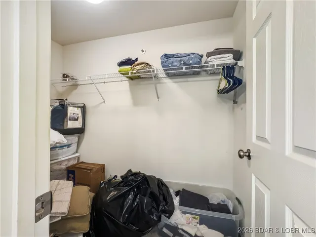 $289,000 | 418 Regatta Bay Drive, Unit 4C, Lake Ozark, MO 65049