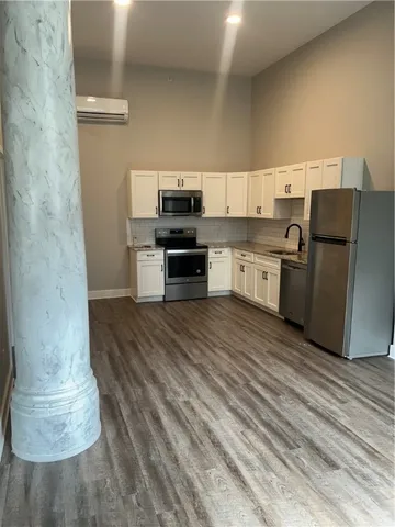 $1,900 | 18 Spruce Street, Unit 108, Providence, RI 02903