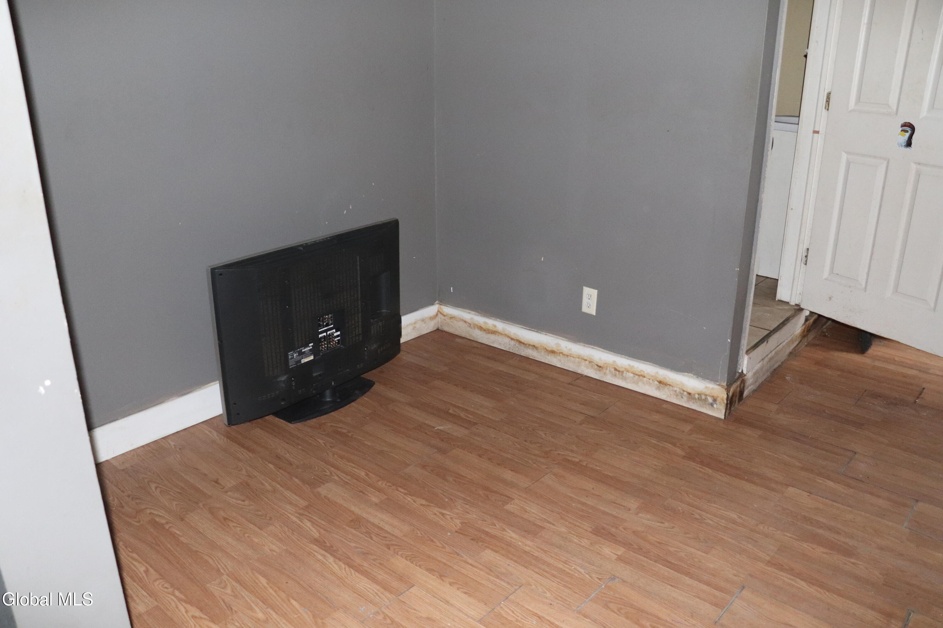 137 North Main Street Herkimer, NY 13350 - Photo 12 of 46 IMG_5247