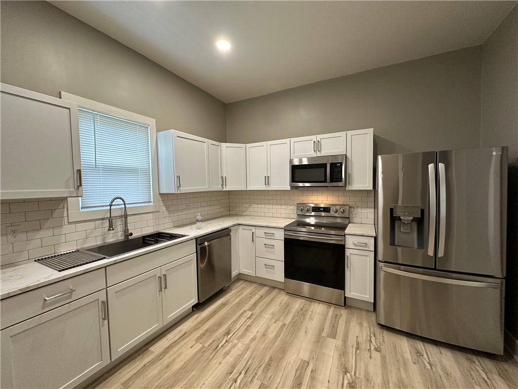 1908 Faraon Street St. Joseph, MO 64501 - Photo 5 of 17