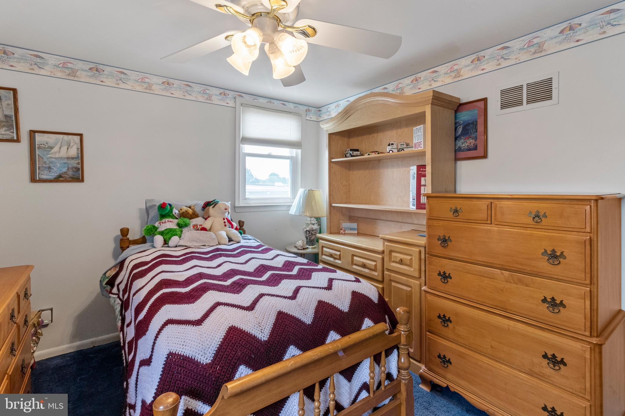 722 Susquehanna Road Philadelphia, PA 19111 - Photo 22 of 34 Bedroom 3