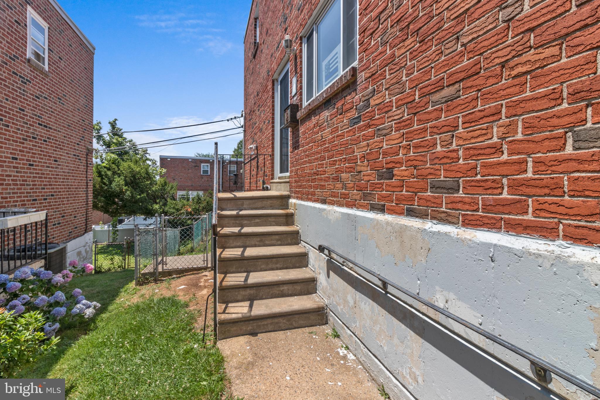 722 Susquehanna Road Philadelphia, PA 19111 - Photo 4 of 34 Side En - Foundation Walls scheduled for paint