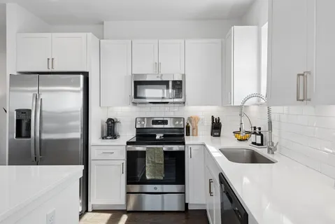 $435,000 | 1677 54th Avenue North, Unit 425, Nashville, TN 37209