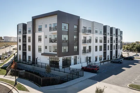 $435,000 | 1677 54th Avenue North, Unit 425, Nashville, TN 37209