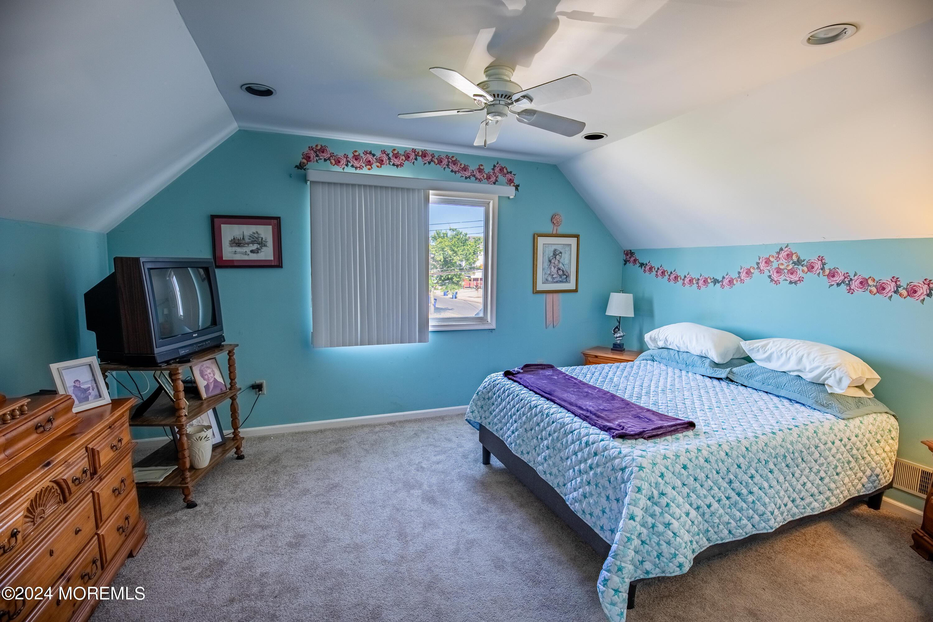 140 Gary Road Toms River, NJ 08753 - Photo 8 of 11 Master Bedroom