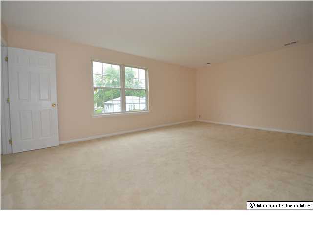 99 County Road Cliffwood, NJ 07721 - Photo 6 of 9 Additional Photo