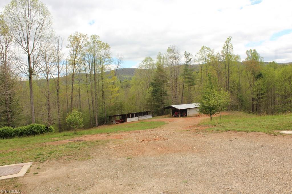 1353 Thankful Church Road Boomer, NC 28606 - Photo 12 of 20 Gallery Image 12