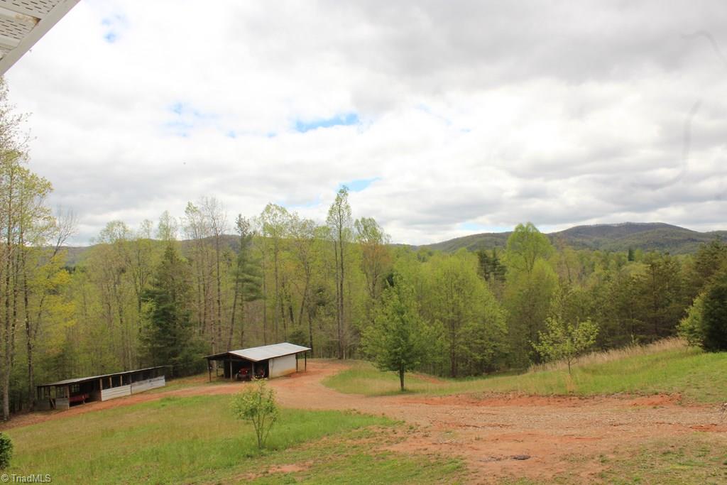 1353 Thankful Church Road Boomer, NC 28606 - Photo 15 of 20 Gallery Image 15