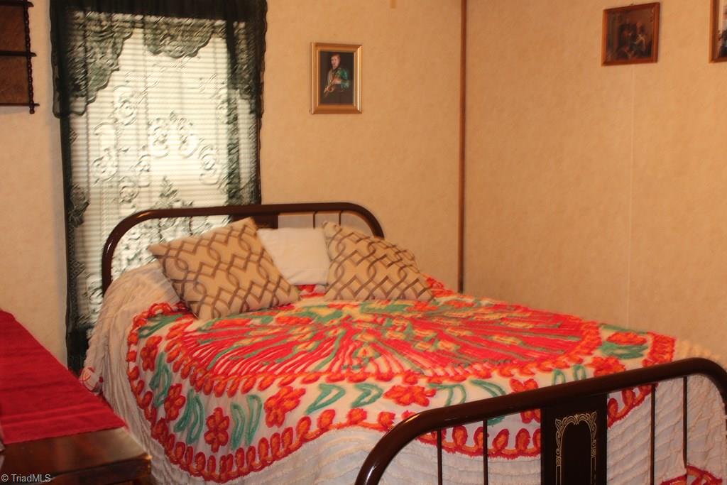 1353 Thankful Church Road Boomer, NC 28606 - Photo 6 of 20 Gallery Image 6