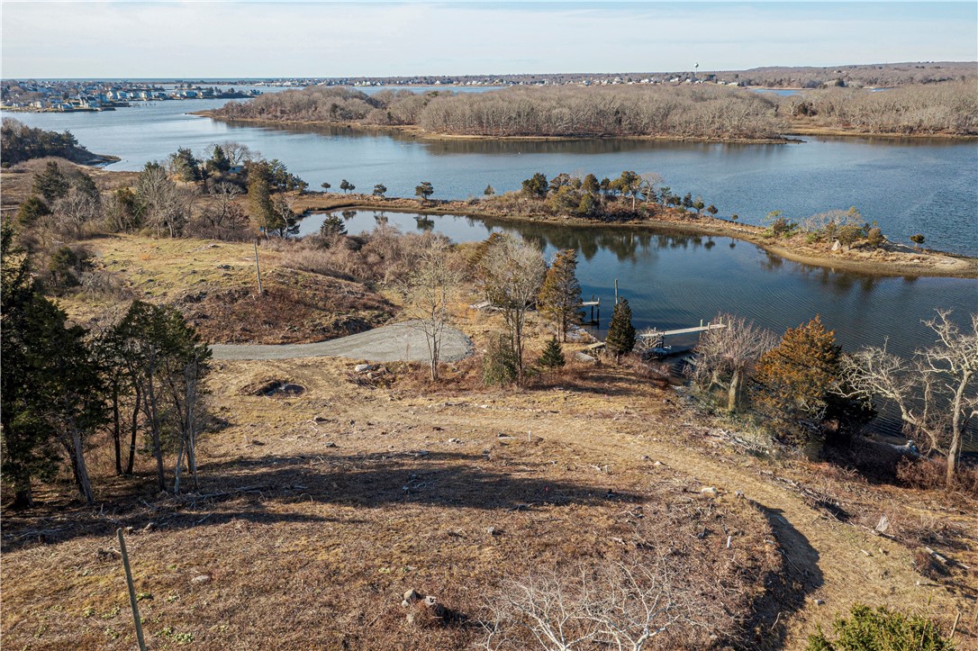 121 Kenyon Farm Road Narragansett, RI 02882 - Photo 3 of 12