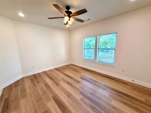 $1,900 | 1720 Lloyd Avenue, Fort Worth, TX 76105