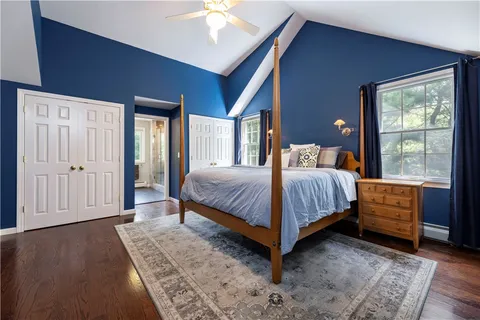 $1,395,000 | 258 Woodridge Drive, North Kingstown, RI 02874
