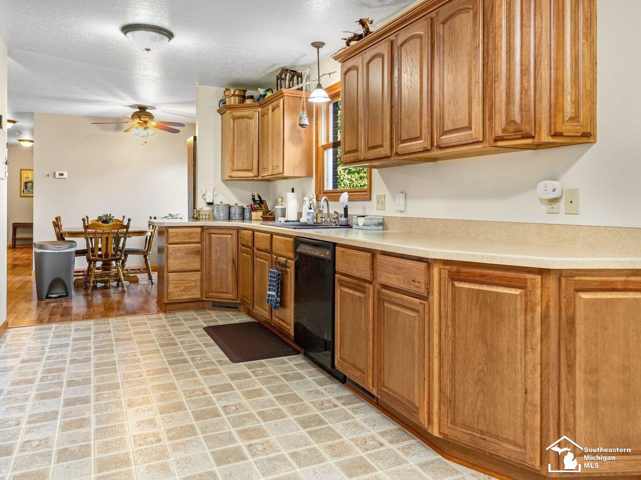 1218 Stumpmier Road Monroe, MI 48162 - Photo 13 of 68