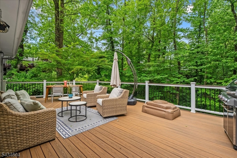 5 Persimmon Way Springfield, NJ 07081 - Photo 19 of 23