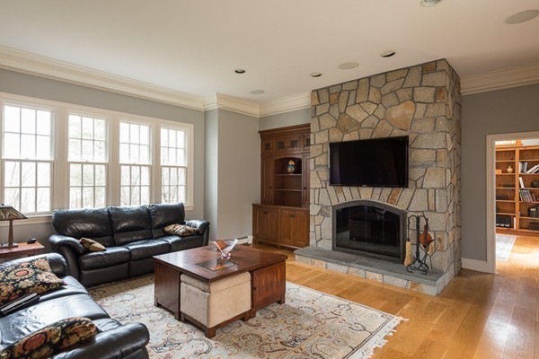 17 Kress Farm Road Hingham, MA 02043 - Photo 8 of 28 Gallery Image 8