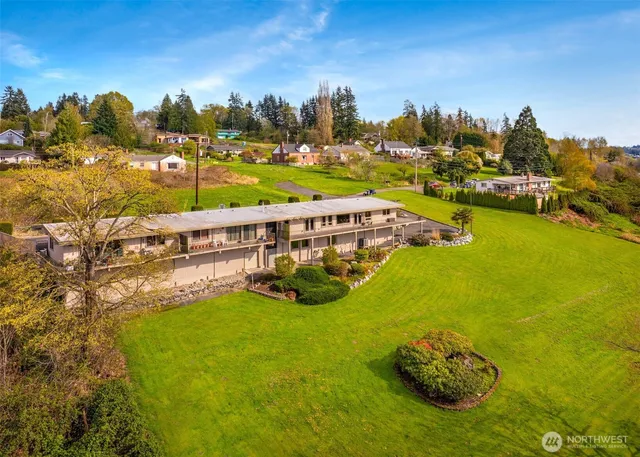 $1,199,000 | 2004 Valley View Drive, Lake Stevens, WA 98258