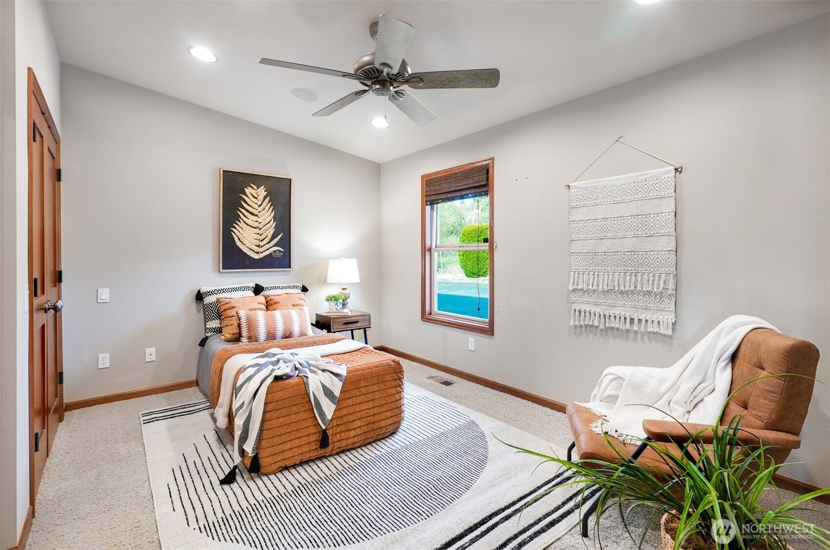 2004 Valley View Drive Lake Stevens, WA 98258 - Photo 18 of 40 a bedroom with furniture and a window