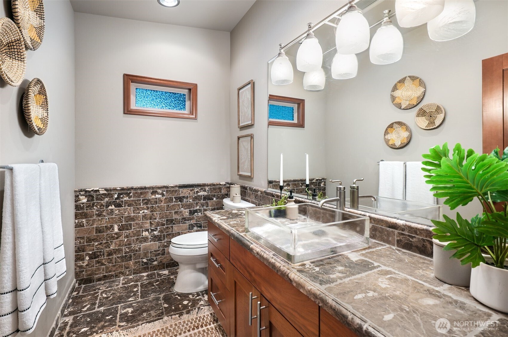 2004 Valley View Drive Lake Stevens, WA 98258 - Photo 22 of 40 a bathroom with a granite countertop sink and a mirror