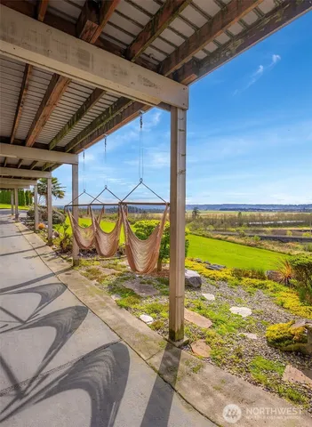 $1,199,000 | 2004 Valley View Drive, Lake Stevens, WA 98258