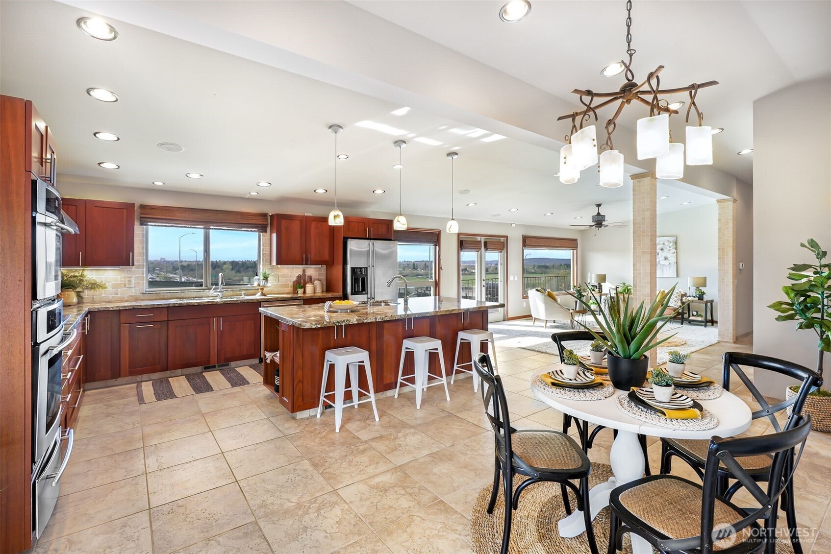 2004 Valley View Drive Lake Stevens, WA 98258 - Photo 7 of 40 a kitchen with a table and chairs in it