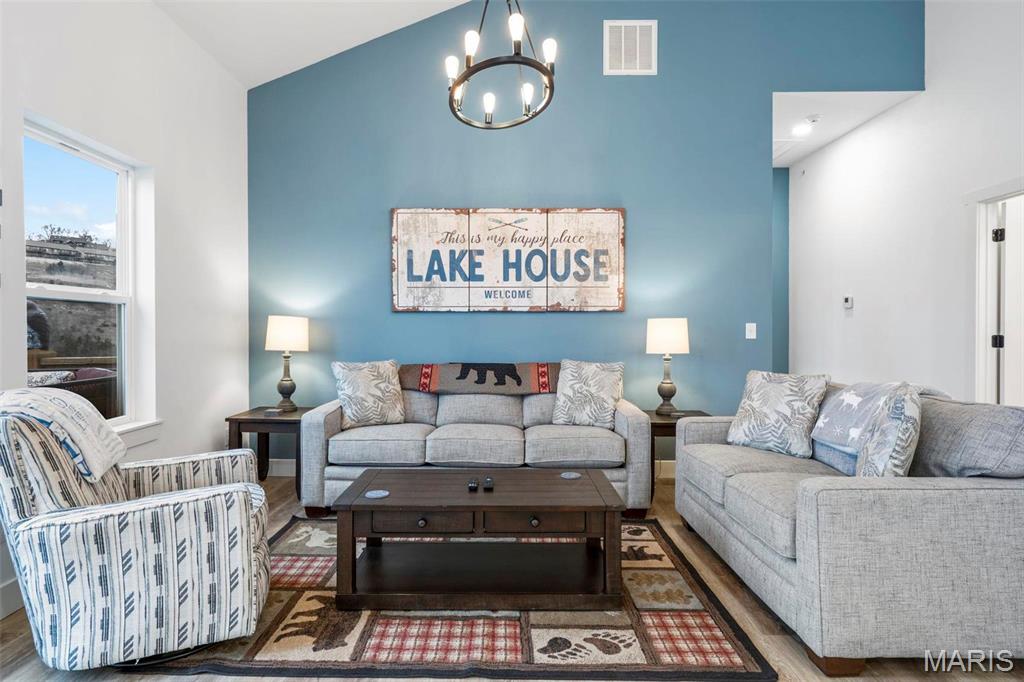 278 Majestic Circle Branson, MO 65616 - Photo 2 of 63