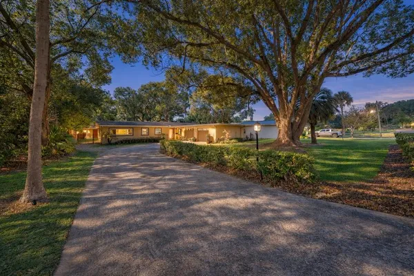 $629,000 | 502 Oak Lane, Maitland, FL 32751