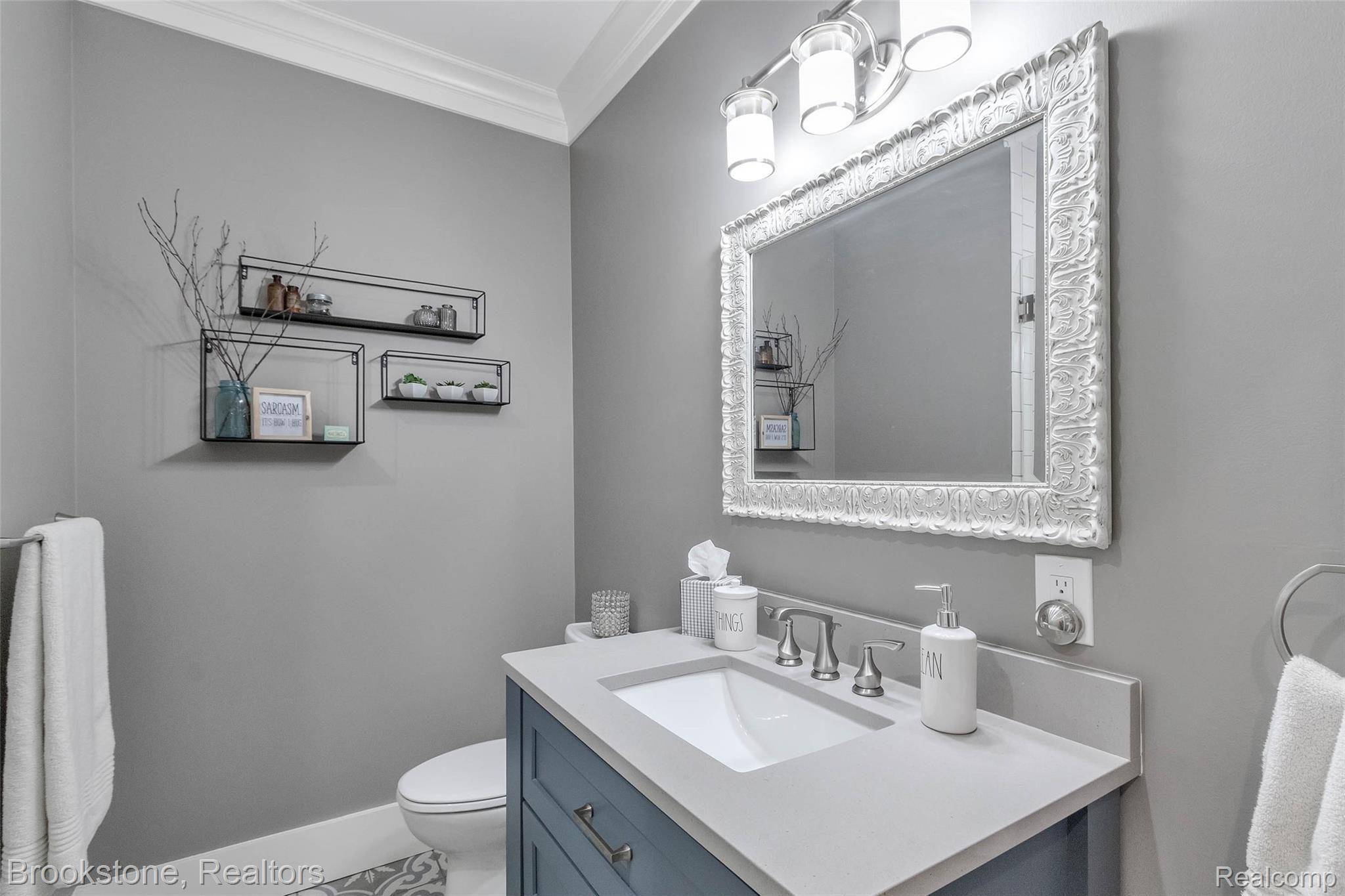 312 North Castell Avenue Rochester, MI 48307 - Photo 21 of 53 22-312 N Castell Ave-WindowStill-Re.jpg