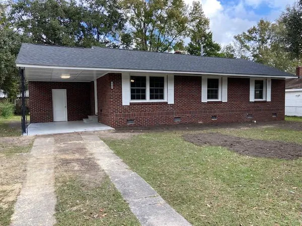$2,100 | 2708 Busch Avenue, North Charleston, SC 29405