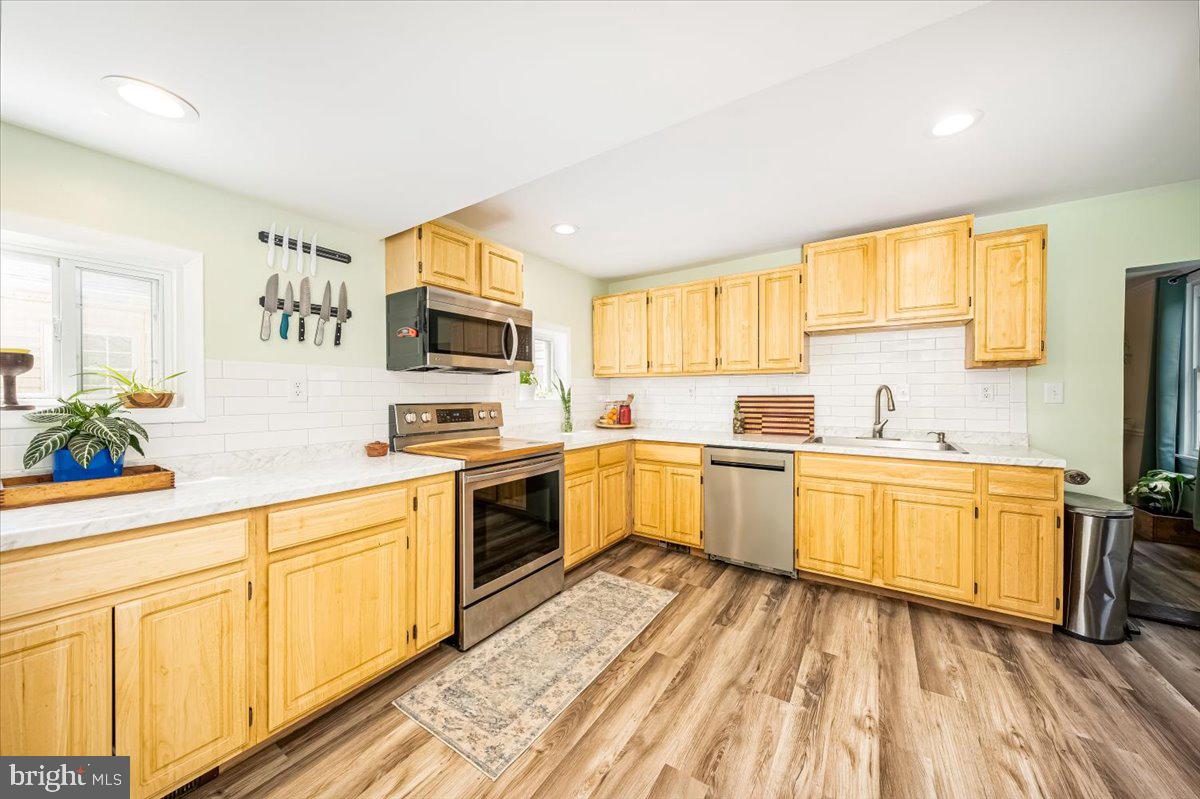 11 Mt Hebron Road Keedysville, MD 21756 - Photo 14 of 94