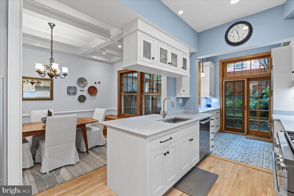 2840 27th Street Northwest Washington, DC 20008 - Photo 14 of 51