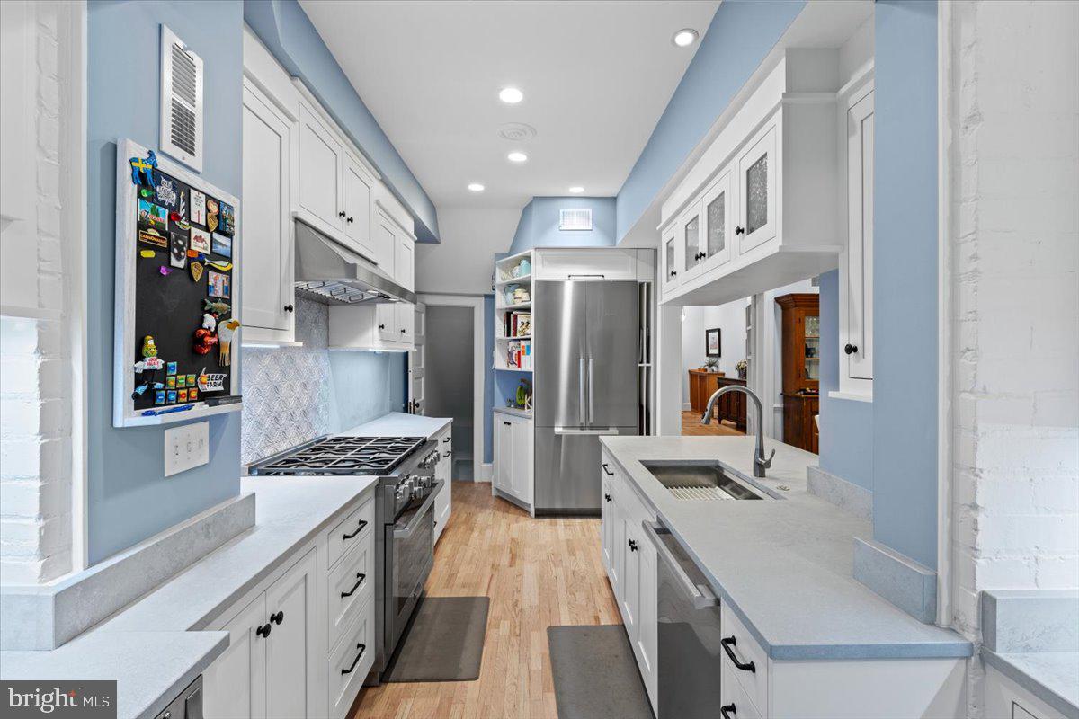 2840 27th Street Northwest Washington, DC 20008 - Photo 19 of 51