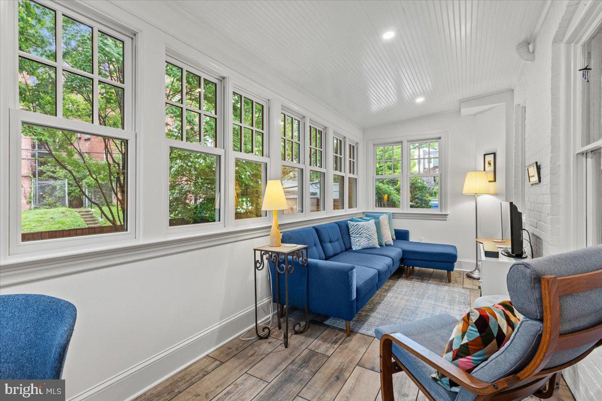 2840 27th Street Northwest Washington, DC 20008 - Photo 28 of 51