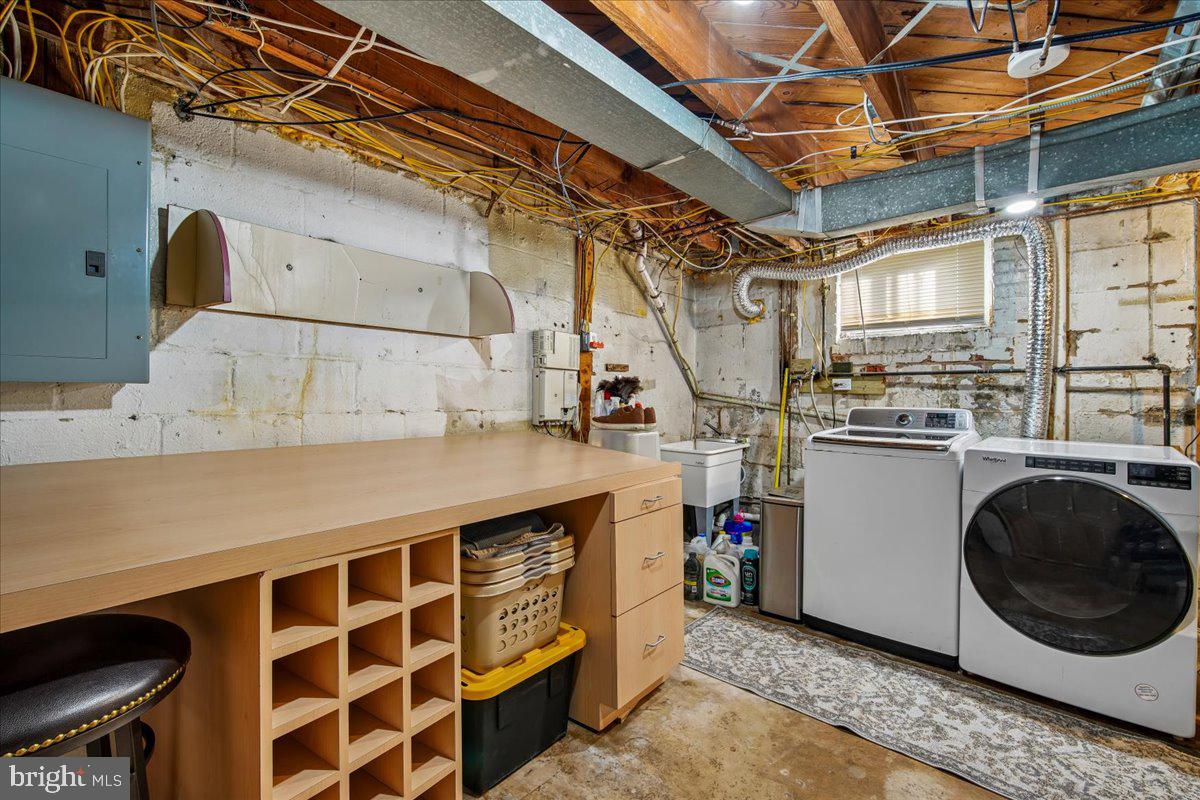 12706 Holdridge Road Silver Spring, MD 20906 - Photo 33 of 36 Gallery Image 33