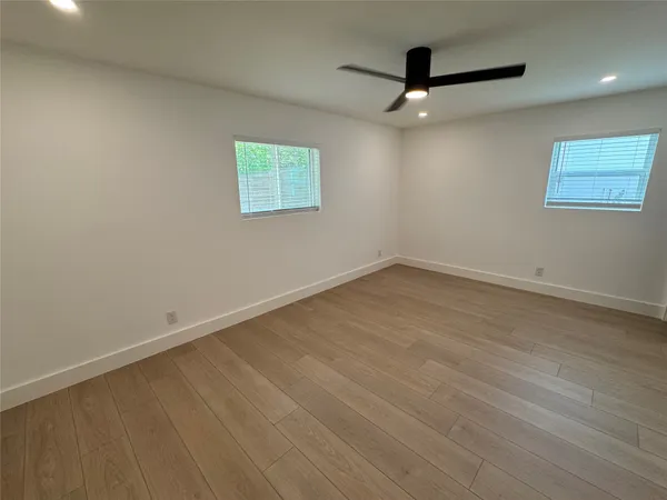 $3,200 | 5805 North Hampton Drive, Austin, TX 78723