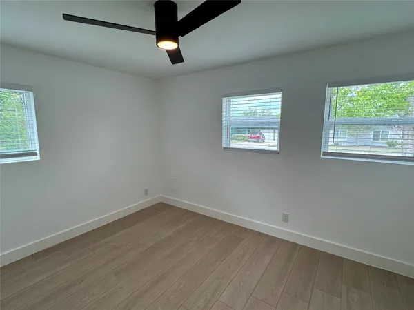 $3,200 | 5805 North Hampton Drive, Austin, TX 78723