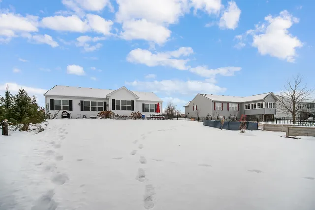 $550,000 | 5210 Pheasant Lane, Richmond, IL 60071