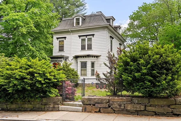 $1,395,000 | 212 Chestnut Avenue, Boston, MA 02130