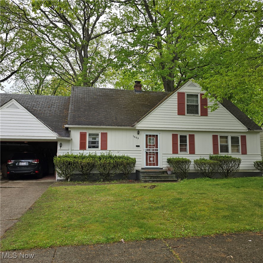 1669 Wood Road Cleveland Heights, OH 44121 - Photo 1 of 22 Front view