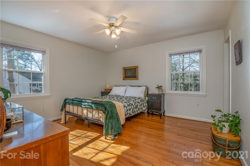 150 Broadway Tryon, NC 28782 - Photo 14 of 32 Gallery Image 14