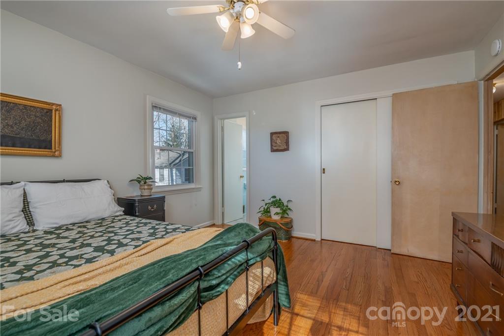 150 Broadway Tryon, NC 28782 - Photo 15 of 32 Gallery Image 15