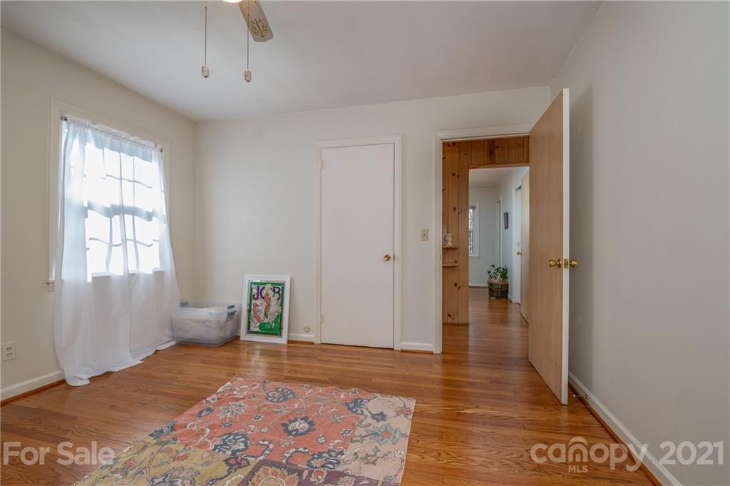 150 Broadway Tryon, NC 28782 - Photo 21 of 32 Gallery Image 21